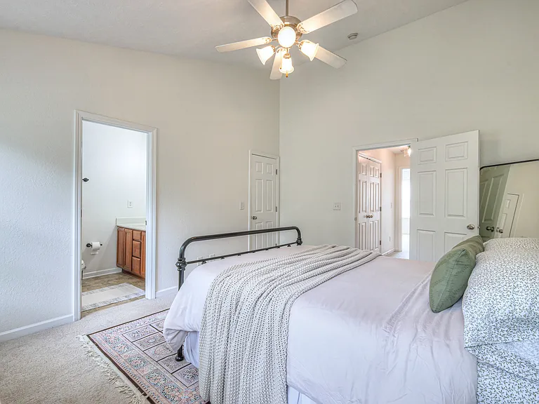 1846 Shaylin Loop — Photo 16