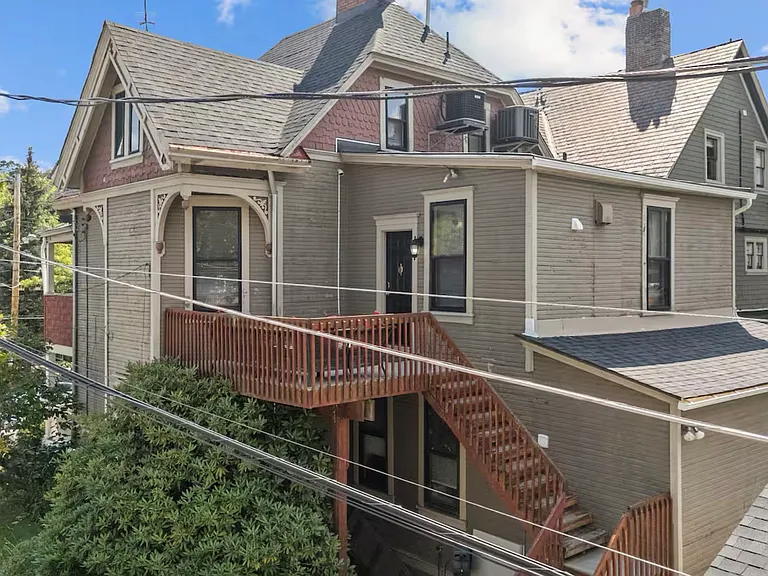 5615 Howe St #2 — Photo 23