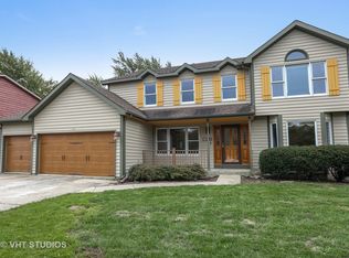 1407 Comanche Dr, Bolingbrook, IL 60490