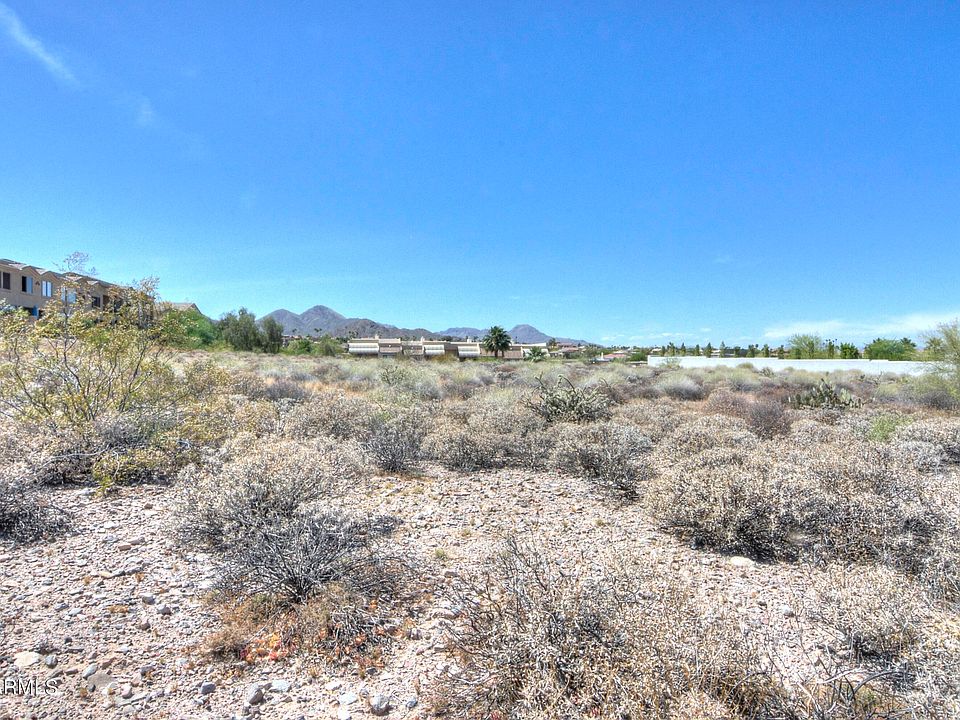 1st image of 11044 N INDIGO Drive #1