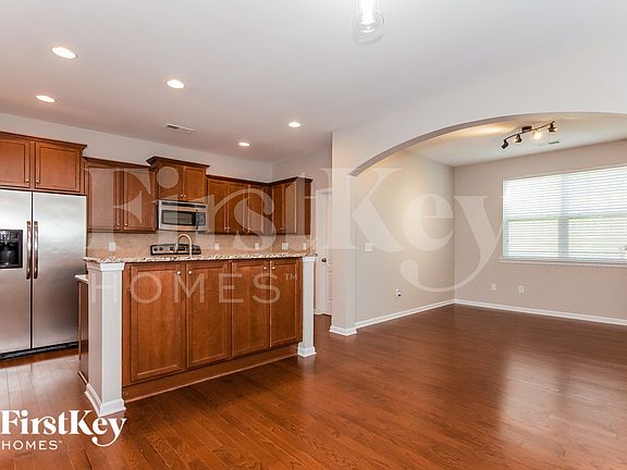 4th image of 13118 Heath Grove Dr