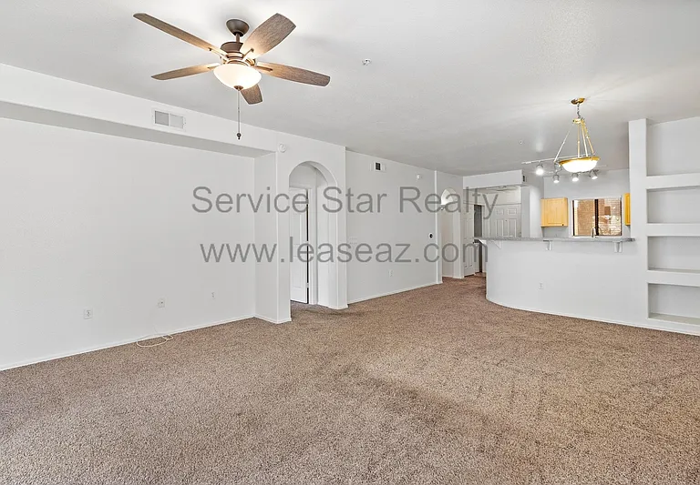 920 E Devonshire Ave #1001 — Photo 12