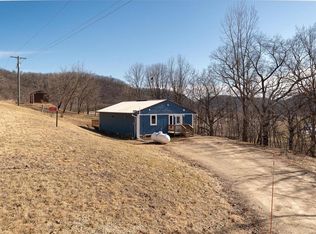 E3575 Newton Rd, Viroqua, WI 54665