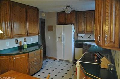 4th image of 11800 Johnson Dr