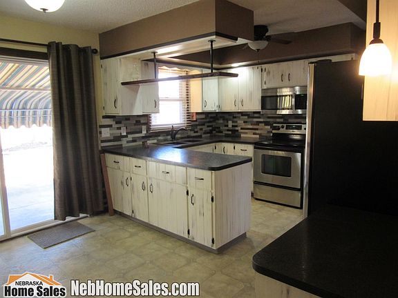2nd image of 3121 S 52nd St