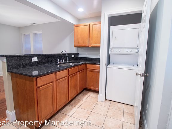 5th image of 805 N 21st St APT B