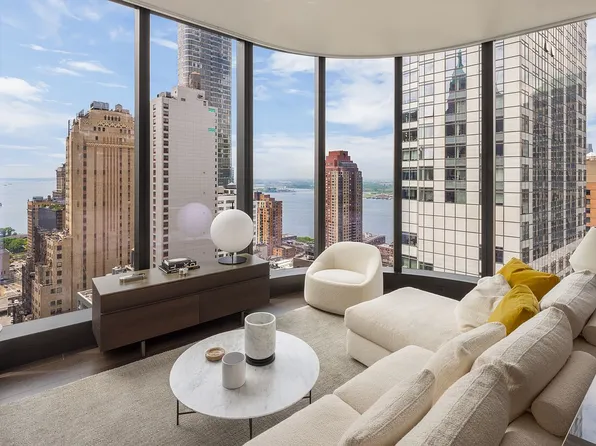 125 Greenwich St #34C, New York, NY 10006