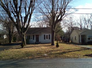 1616 S Sunrise Dr, Bowling Green, KY 42101