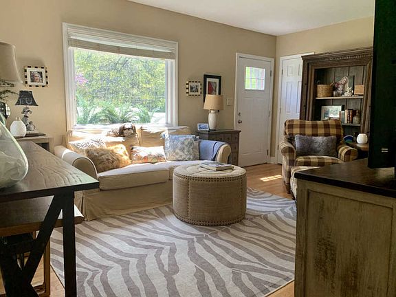 5th image of 6903 Woodland Ln
