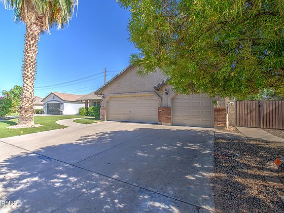 4th image of 2141 E MARQUETTE Drive