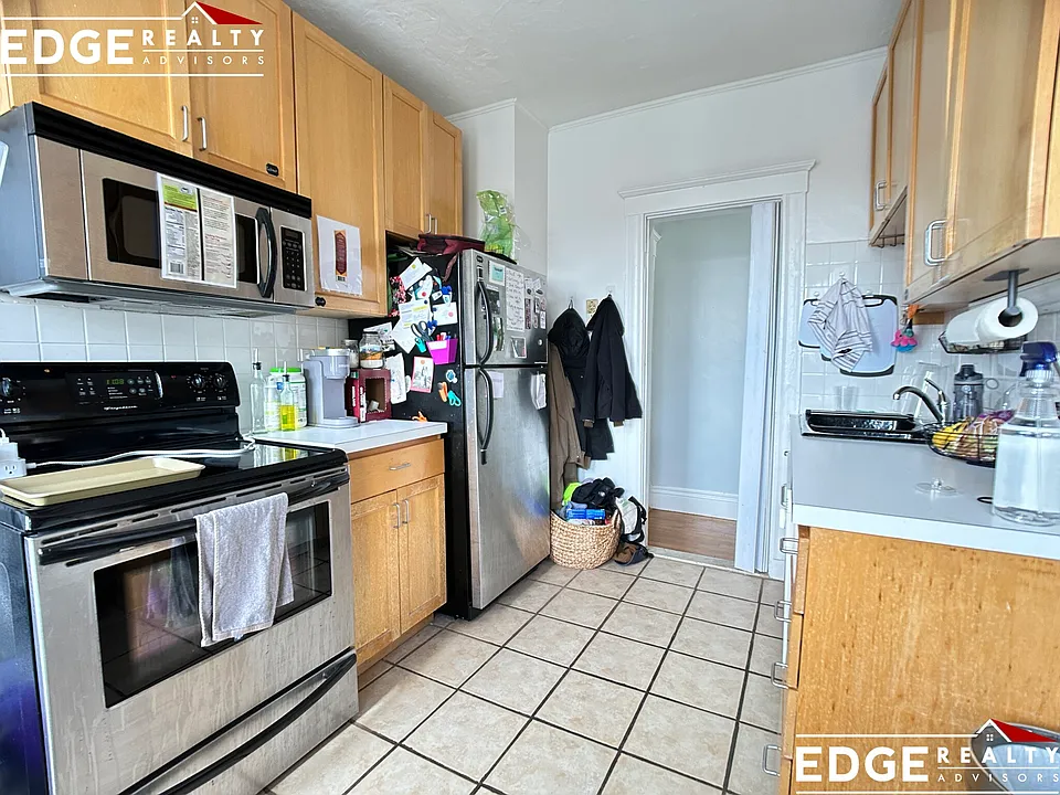 1746 Commonwealth Ave #12A