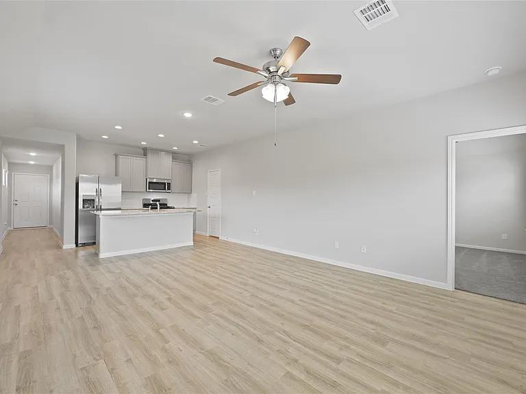 10107 Gold Finch Run — Photo 30