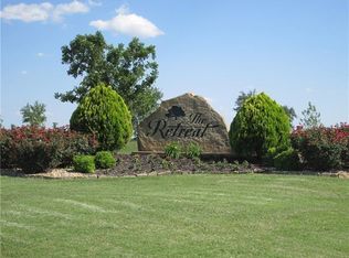 6109 Saint Andrews Dr, Cleburne, TX 76033