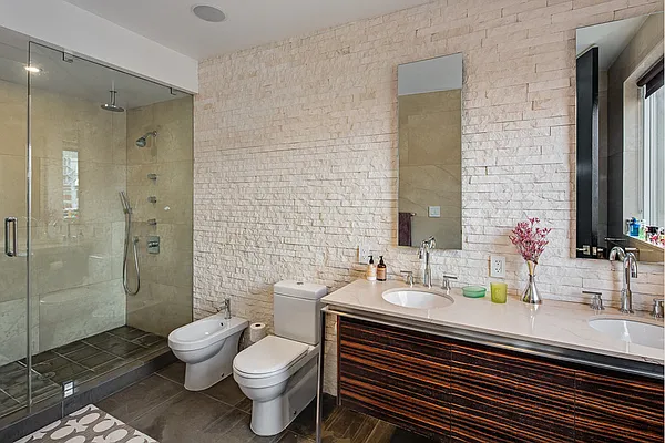 Rented by Stribling | media 55