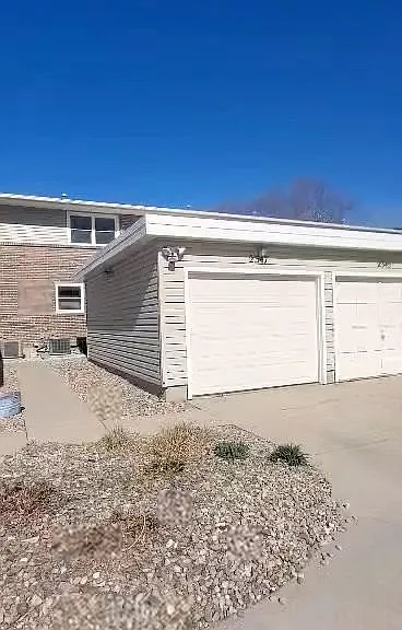 2347 Wildwood Pl — Photo 26