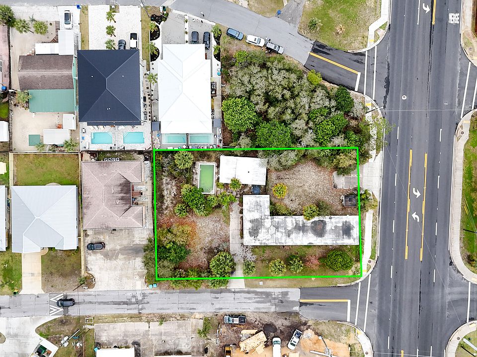 1st image of 604 Fernwood St