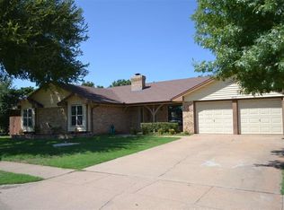 4902 Pawnee Ptwy, Wichita Falls, TX 76310