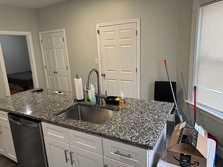 91 E Ashland St #1 — Photo 7