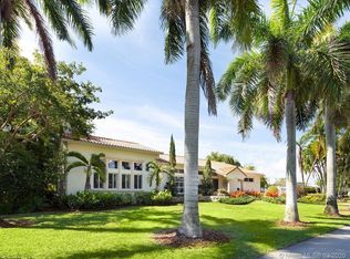 6720 SW 145th St, Palmetto Bay, FL 33158