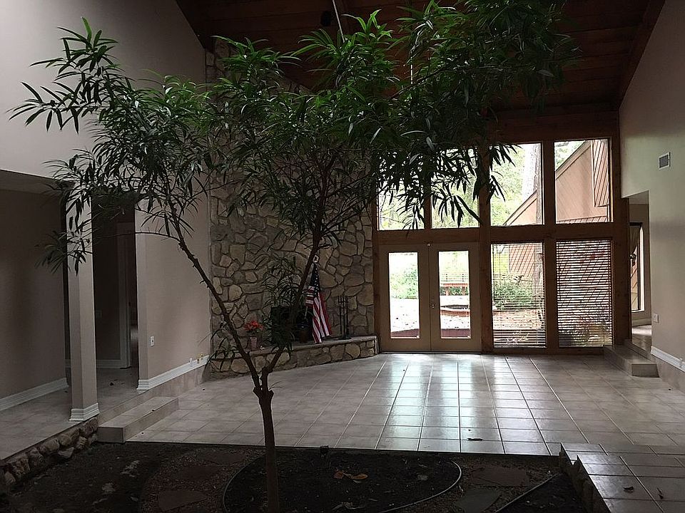 2nd image of 6327 Craigway Rd