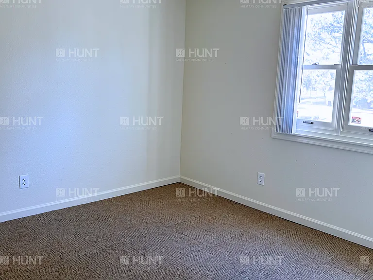 8 Hoover Rd — Photo 5