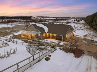9071 Robin Rd, Marshfield, WI 54449