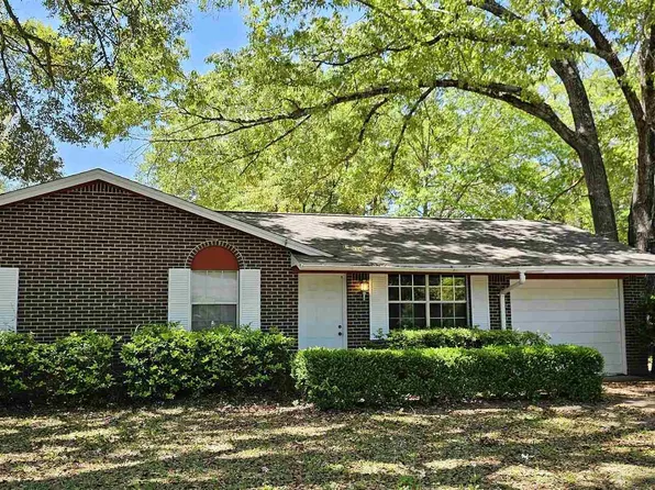 4301 Santa Villa Dr, Pace, FL 32571