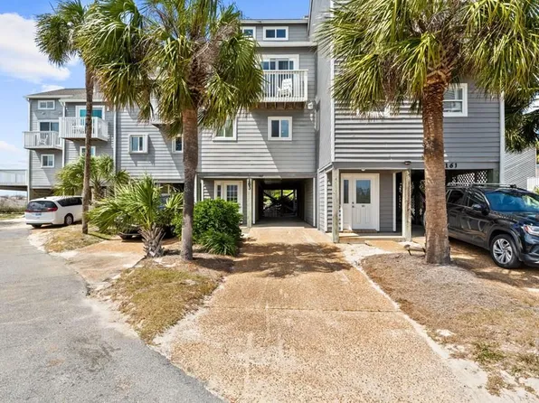163 Sand Pine Dr, Pt Saint Joe, FL 32456
