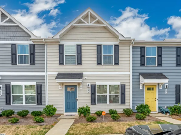 116 Fernside Ct, Greenville, SC 29617