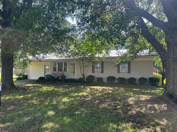 116 Senate St, Pontotoc, MS 38863
