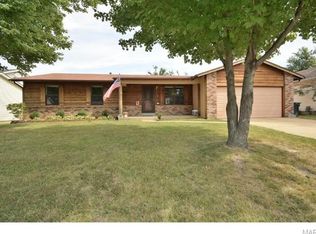 47 Valley View Dr, Saint Peters, MO 63376