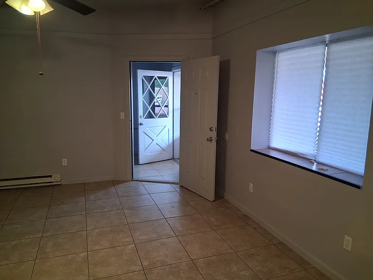 103 Broadway #9 — Photo 4