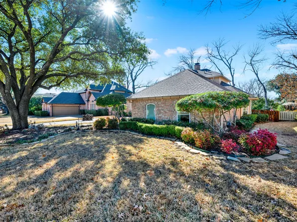 2905 Foxcreek Dr, Richardson, TX 75082