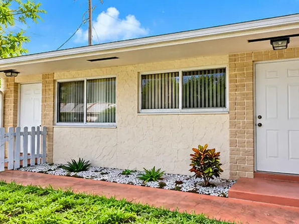 812 NE 2nd St #2, Hallandale, FL 33009