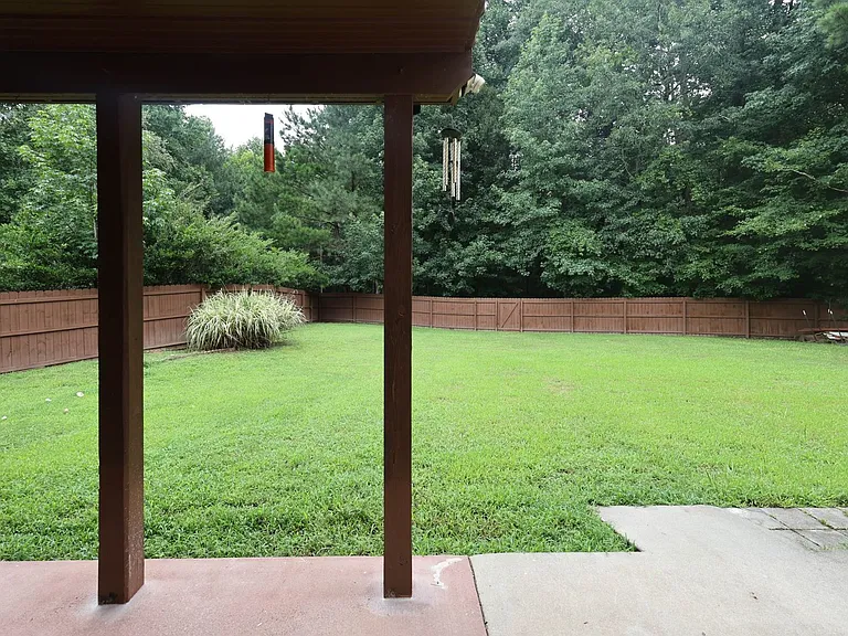 2895 Haynes Club Cir SW — Photo 53
