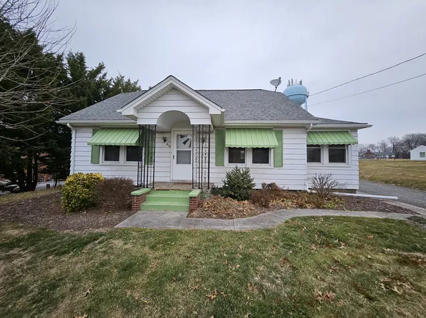 513 E Baltimore St, Taneytown, MD 21787