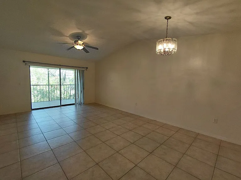 4920 Chiquita Blvd S — Photo 13