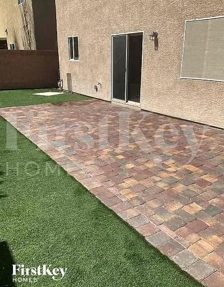 5412 Mercury Springs Dr — Photo 10