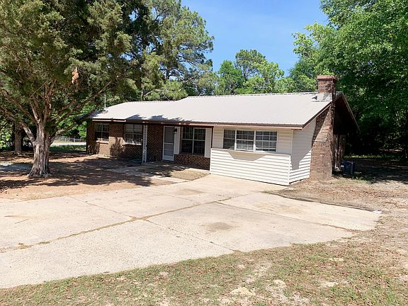 4th image of 136 Juniper Lake Rd