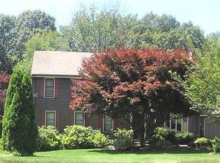 59 Garnet Ln, South Windsor, CT 06074