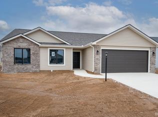 18320 Peregrine Dr, New Paris, IN 46553