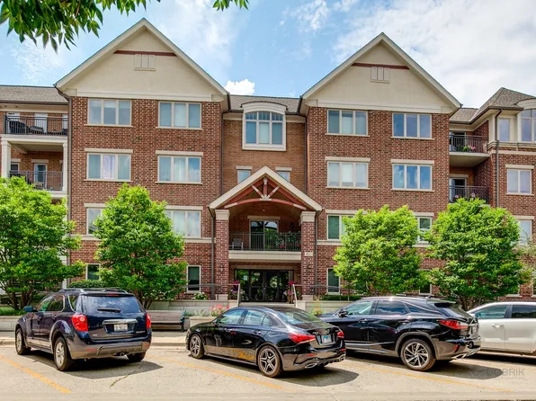 400 Village Grn Unit 106, Lincolnshire, IL 60069