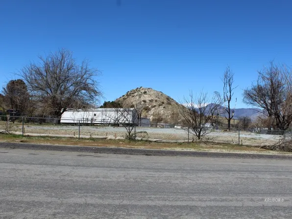 8513 Misty Ct, Lake Isabella, CA 93240