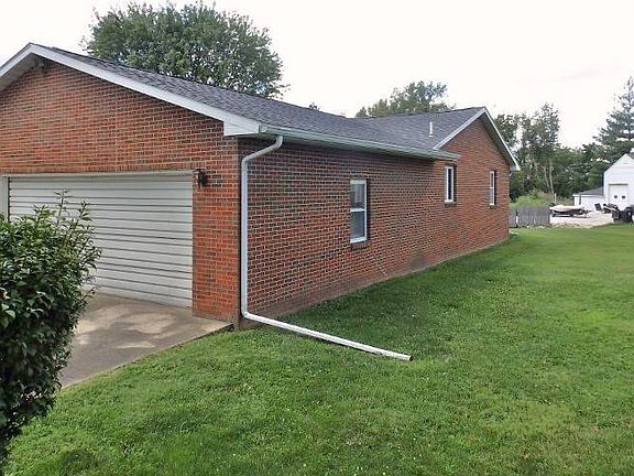 2nd image of 1242 Sunset Dr