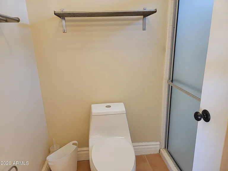 5118 E Gelding Dr — Photo 17
