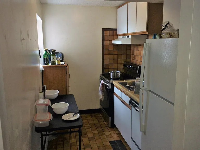 287 Harvard St — Photo 3