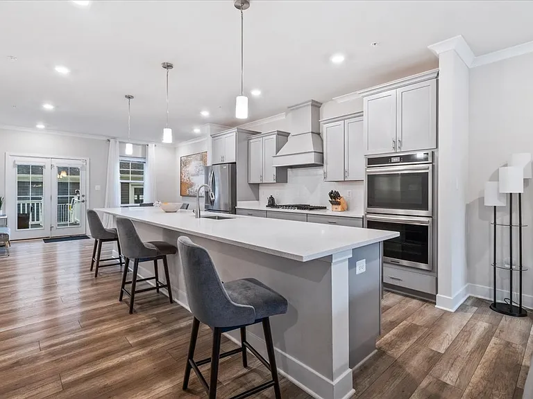 1309 Crampton Pl — Photo 10