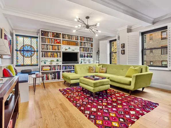 235 East 49th Street image 1 of 22