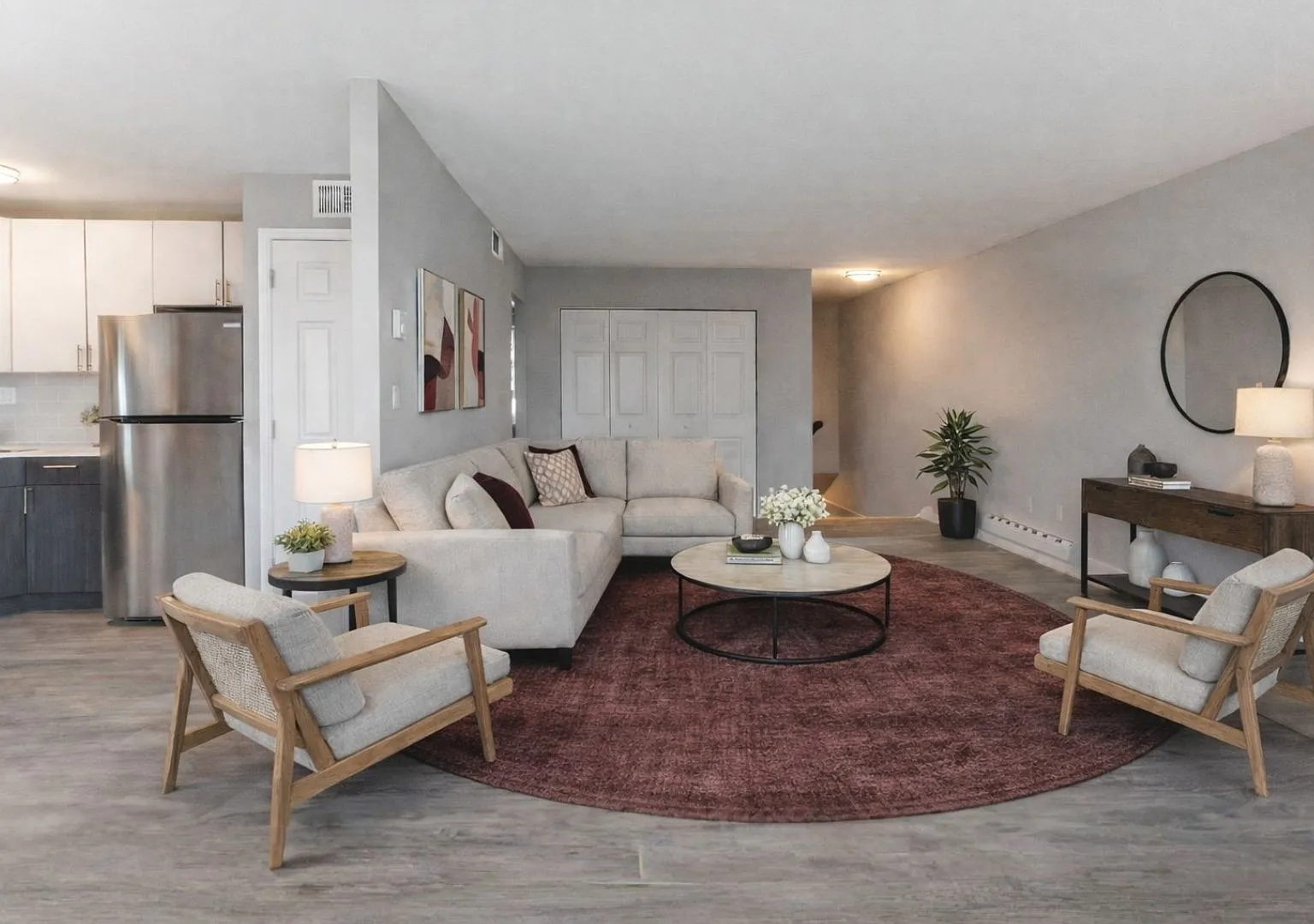 Newpointe Apartments — Photo 1