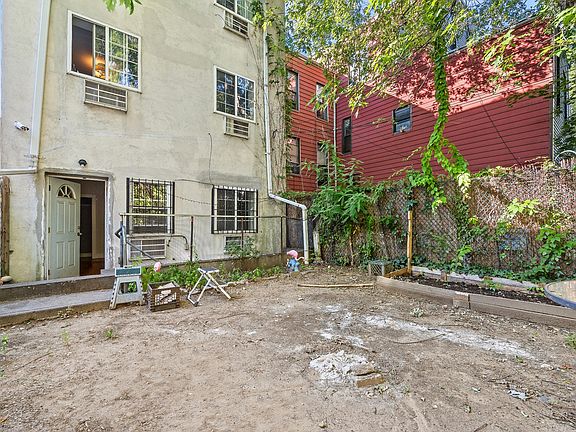 3rd image of 22 Woodbine St #1A